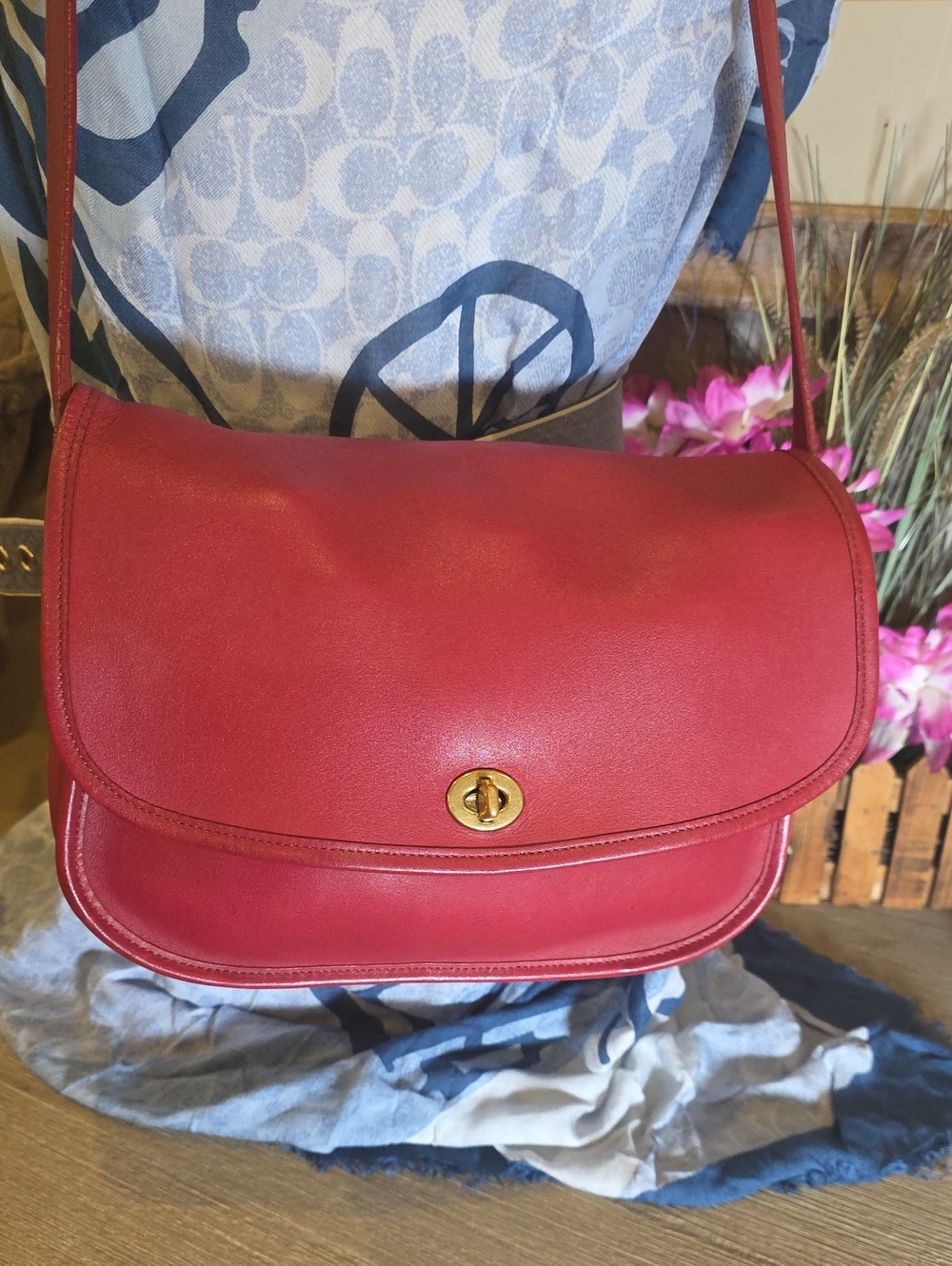 Coach Vintage 2002 Red City Bag #9790